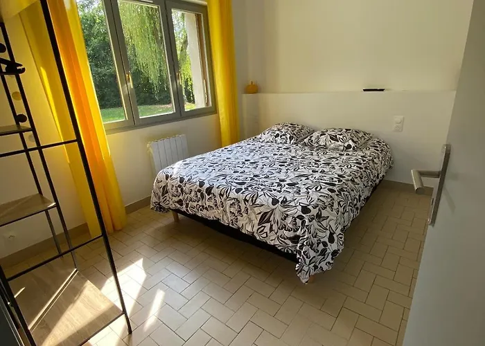 2 Personnes Avec Et Cuisine Douzy