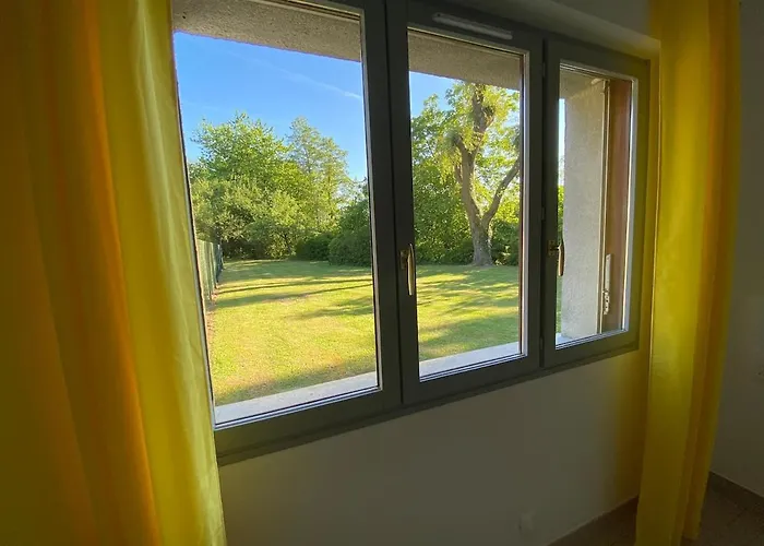 2 Personnes Avec Et Cuisine Douzy